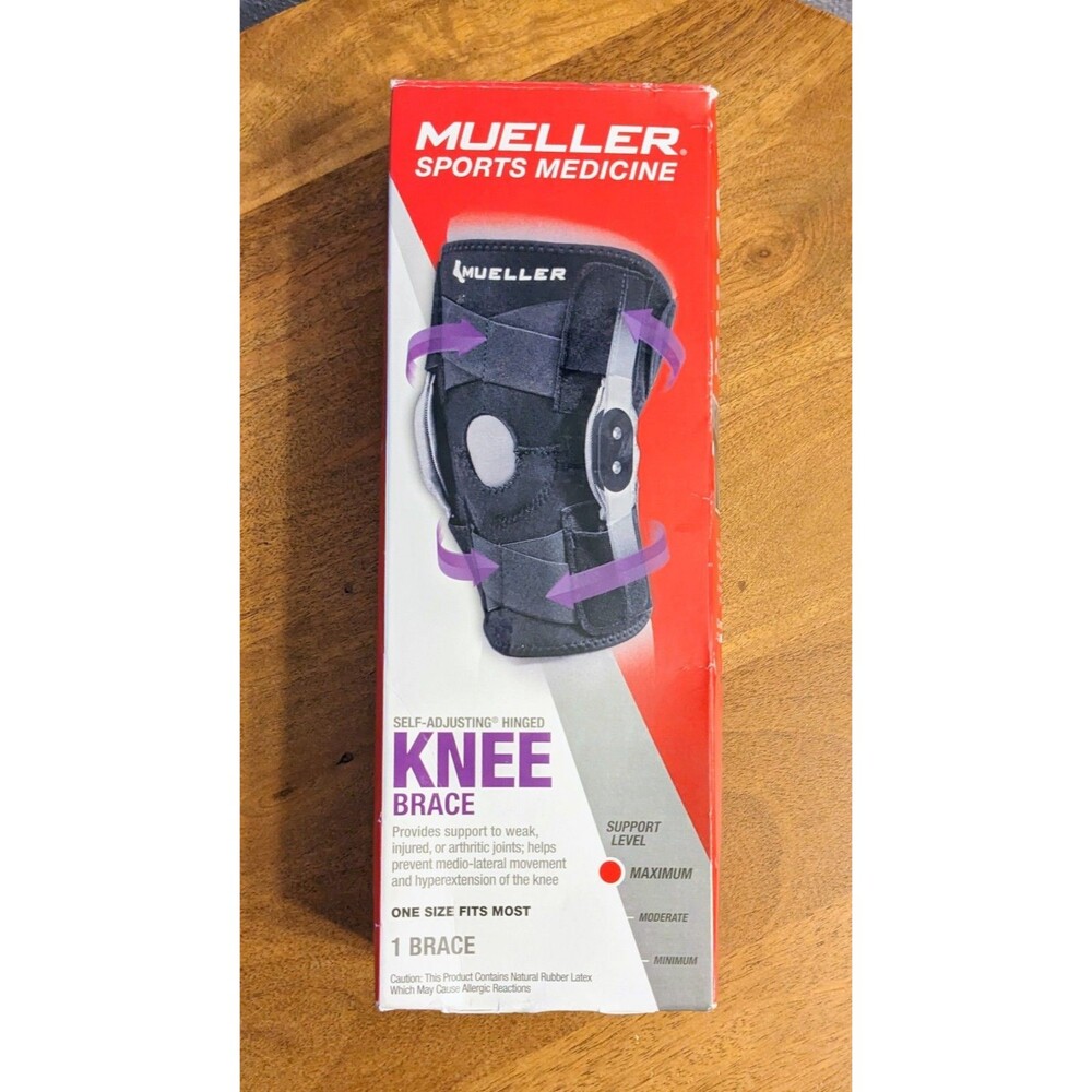 Mueller Sports Medicine Self-Adjusting Hinged Knee Brace One Size Black